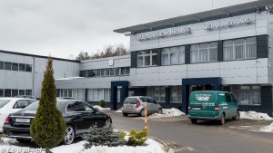 mercedes-benz-grupa-wrobel-straszyn-salon-budynek-1340624.jpg